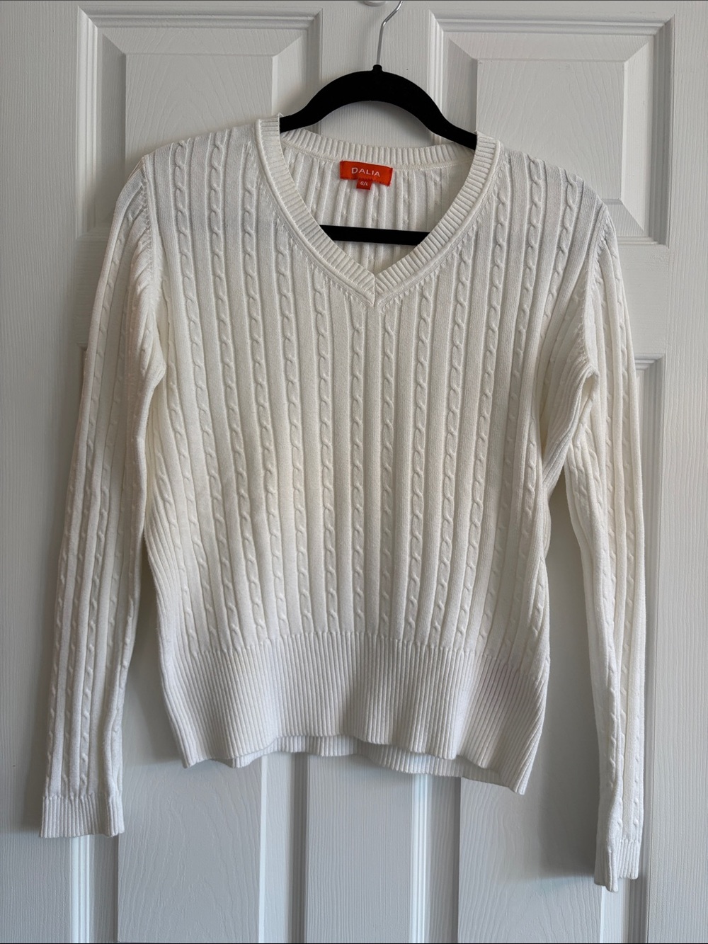 DALIA 100% Cotton Women's White Knit V-Neck Sweater